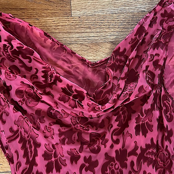 💃🏻💃🏻RED on RED Sexy BurnoutVelvet&Silk biasMaxiDress.SeperateRedSilkSlip.S:6 - Picture 7 of 14